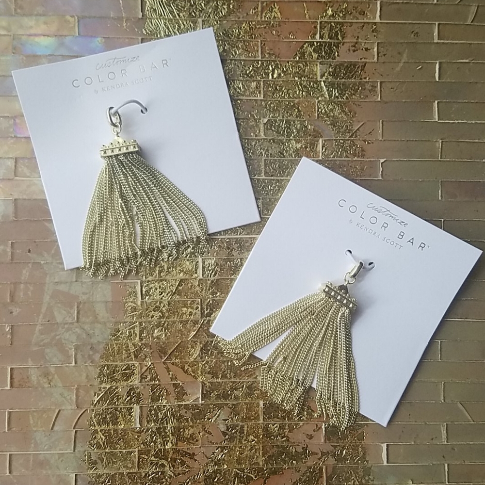 2 Kendra Scott color bar square gold tassel charms